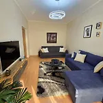 21 Square Oasis